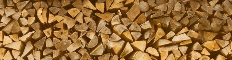 Gelagertes Feuerholz